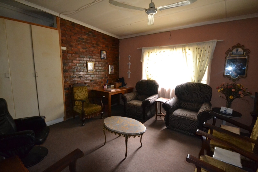 2 Bedroom Property for Sale in Hennenman Free State